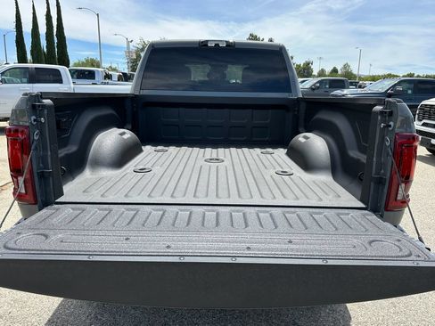New 2026 RAM 3500 Big Horn AWD/4WD image 16