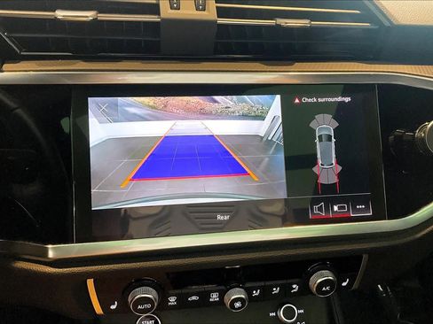 Certified 2024 Audi Q3 2.0T Premium AWD/4WD image 29