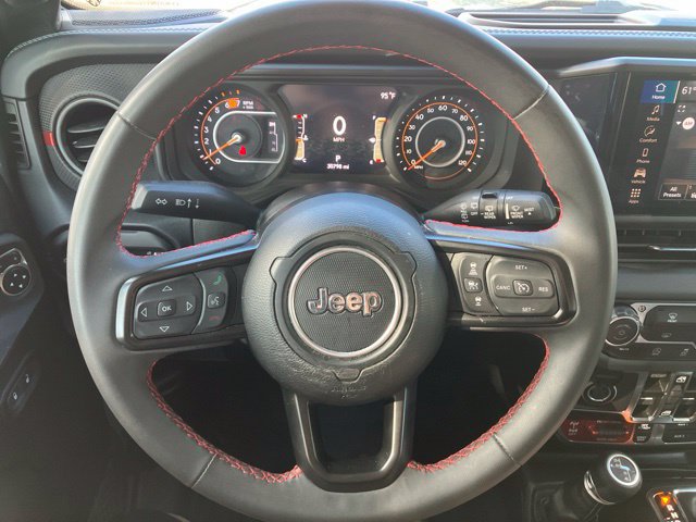 Used 2024 Jeep Wrangler Unlimited Rubicon AWD/4WD image 12