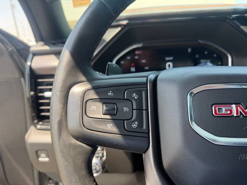 Used 2024 GMC Sierra 1500 AT4 w/ Technology Package AWD/4WD image 39