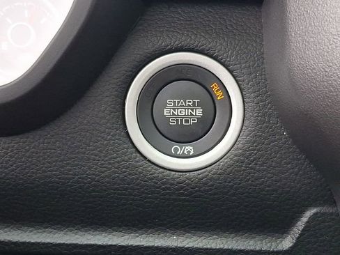 Used 2023 RAM 1500 Big Horn AWD/4WD image 29