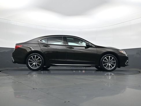 Used 2018 Acura TLX V6 w/ Technology Package image 24