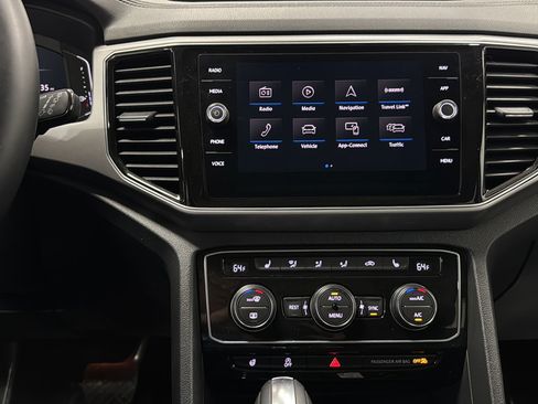 Used 2019 Volkswagen Atlas SEL AWD/4WD image 13