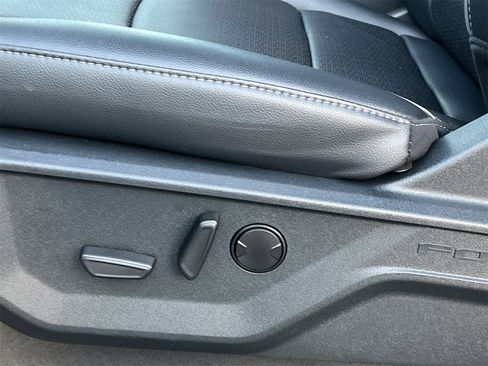 New 2025 Ford F150 Lariat w/ Equipment Group 501A Mid image 23