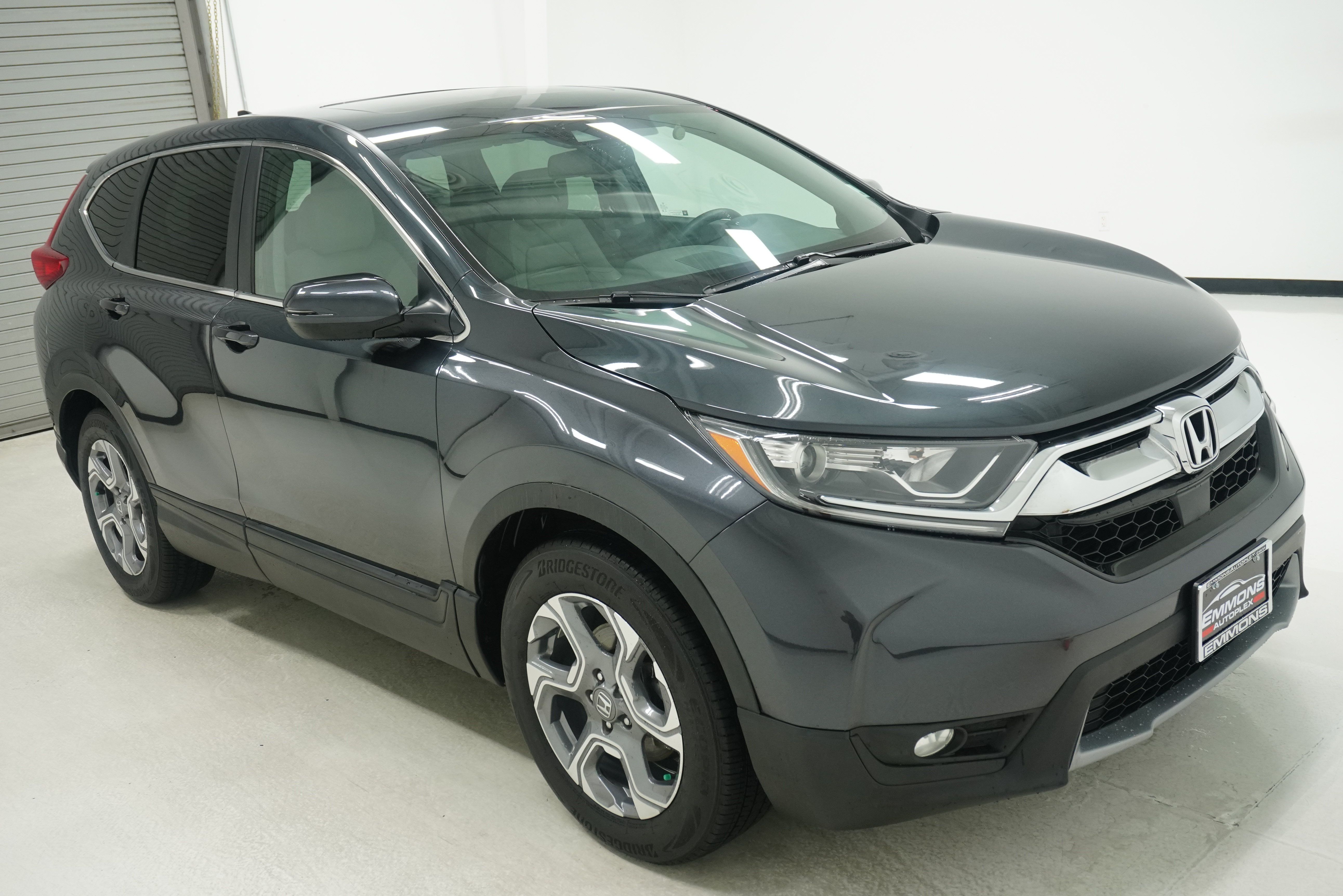 Used 2017 Honda CR-V EX-L image 3