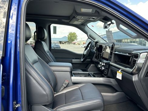 New 2026 Ford F350 Lariat w/ Black Appearance Package image 21
