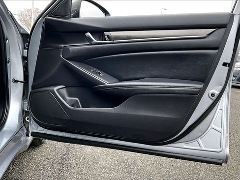 Used 2021 Honda Accord Sport image 22