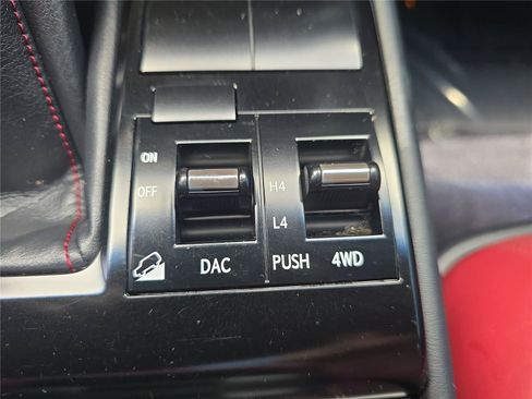 Used 2021 Lexus GX 460 Premium w/ Premium Package AWD/4WD image 21
