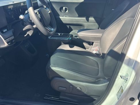 New 2026 Hyundai Ioniq 5 SEL image 9