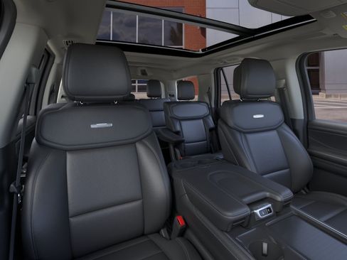 New 2026 Ford Expedition Platinum w/ Driver's Package AWD/4WD image 10