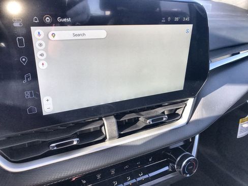 New 2026 Chevrolet Equinox LT image 16