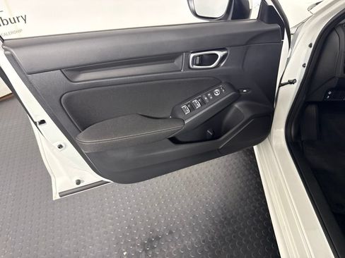 Used 2023 Honda Civic LX image 13