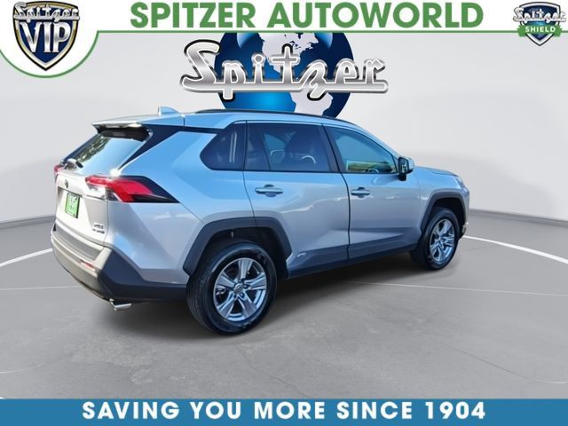 Used 2024 Toyota RAV4 XLE AWD/4WD image 8
