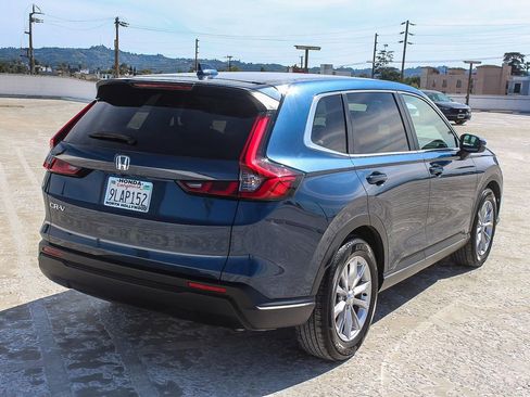 Certified 2024 Honda CR-V EX image 6