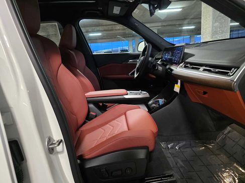 New 2026 BMW X1 xDrive28i w/ Technology Package image 32