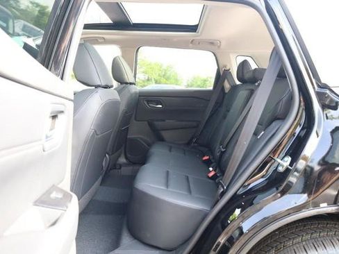 New 2026 Nissan Rogue SV FWD image 22