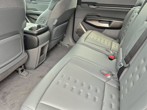 New 2026 Kia EV9 Wind AWD/4WD image 12
