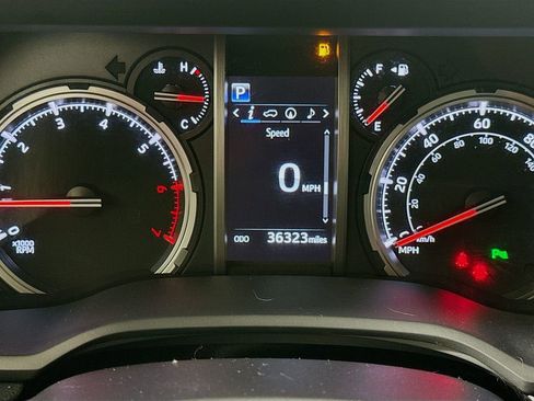 Used 2022 Toyota 4Runner Limited AWD/4WD image 12