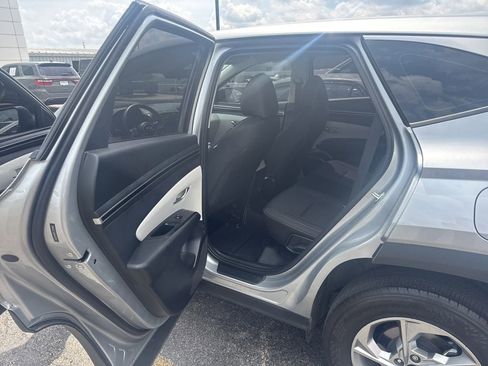 Used 2024 Hyundai Tucson SE AWD/4WD image 13