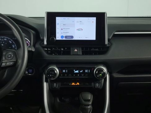 Used 2024 Toyota RAV4 XLE image 22