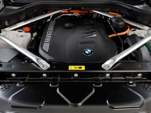 New 2026 BMW X5 xDrive50e AWD/4WD image 23
