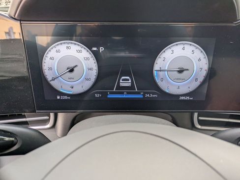 Certified 2023 Hyundai Elantra SEL w/ Convenience Package image 15