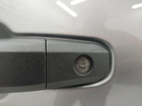 Used 2025 Chevrolet Colorado W/T w/ WT Custom Package image 19