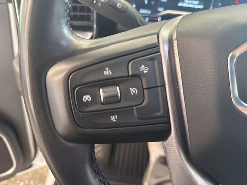 Used 2024 GMC Sierra 2500 SLE w/ SLE Convenience Package image 12