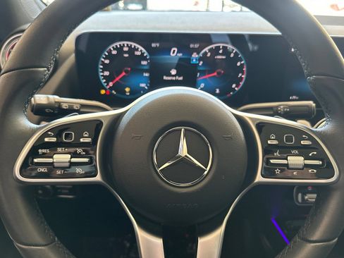 Used 2023 Mercedes-Benz GLA 250 image 23