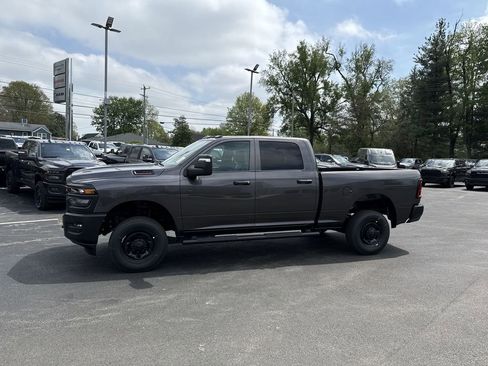 New 2026 RAM 2500 Tradesman AWD/4WD image 11