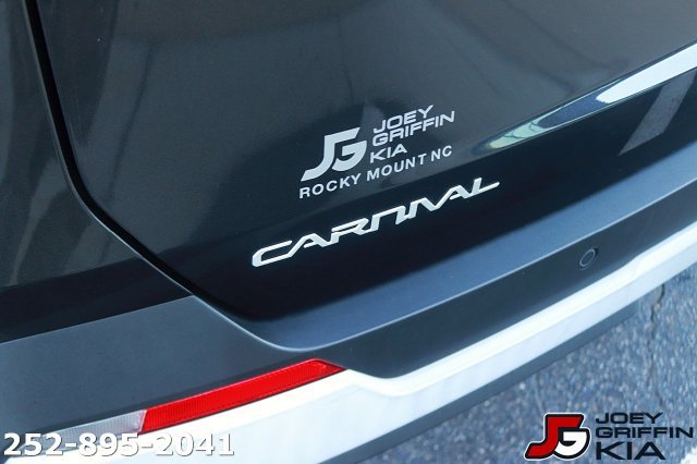 Certified 2026 Kia Carnival FWD image 9