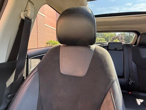 Used 2015 Ford Edge Sport w/ Equipment Group 401A AWD/4WD image 32