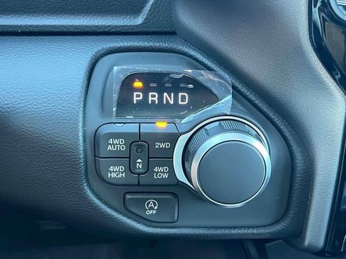 New 2026 RAM 1500 4x4 Crew Cab image 10