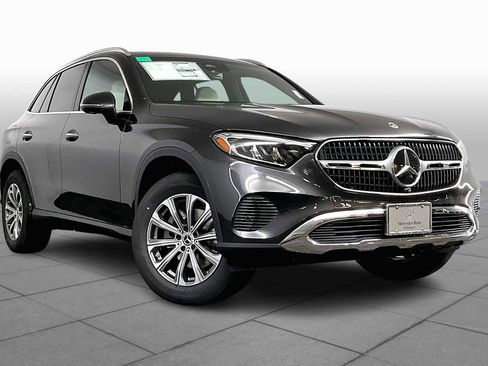 New 2025 Mercedes-Benz GLC 300 4MATIC image 2