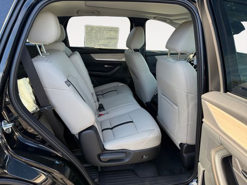 New 2026 MAZDA CX-90 3.3 Turbo w/ Premium Sport Pkg image 18