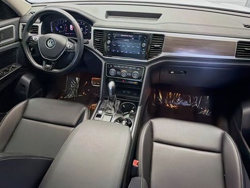 Used 2019 Volkswagen Atlas SEL R-Line image 12