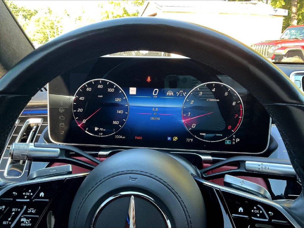 Used 2023 Mercedes-Benz S 580 4MATIC Sedan w/ AMG Line image 11