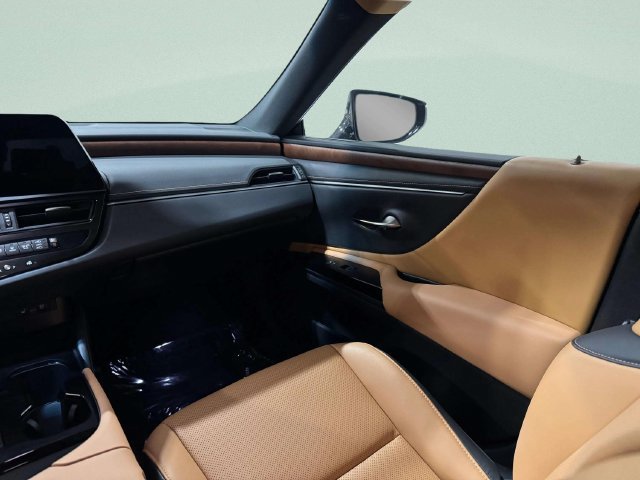 Certified 2025 Lexus ES 350 w/ Premium Package FWD image 11