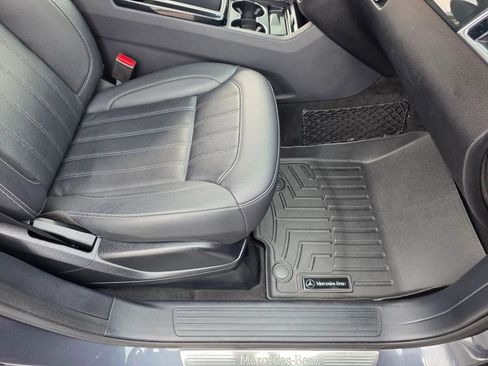 Used 2016 Mercedes-Benz GLE 300d GLE 300d 4MATIC Sport Utility image 13