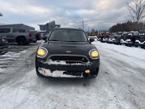 Used 2019 MINI Cooper Countryman SE image 3