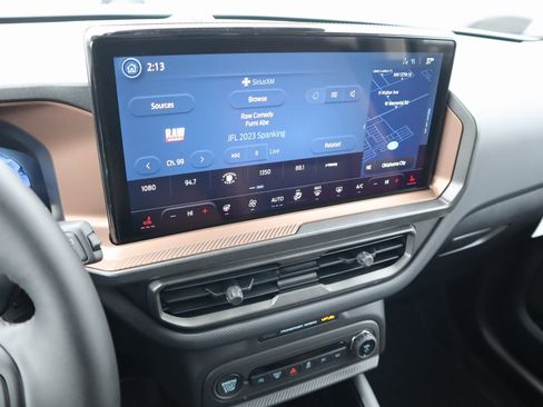 New 2025 Ford Bronco Sport Outer Banks w/ Outer Banks Tech Package+ AWD/4WD image 6