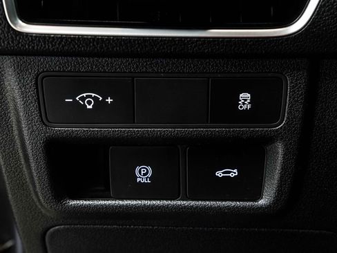 Used 2025 Hyundai Sonata SEL FWD image 39