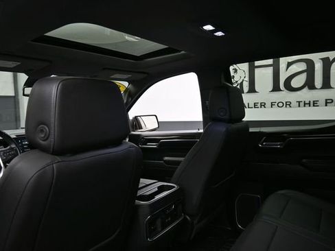 Used 2024 GMC Sierra 1500 SLT w/ SLT Premium Plus Package AWD/4WD image 23