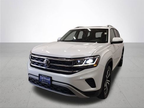 Certified 2023 Volkswagen Atlas SEL AWD/4WD image 5