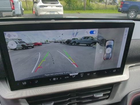 Used 2025 Ford Explorer ST-Line image 33