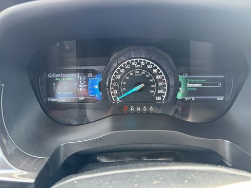 Used 2020 Ford Ranger Lariat w/ Equipment Group 501A Mid image 9