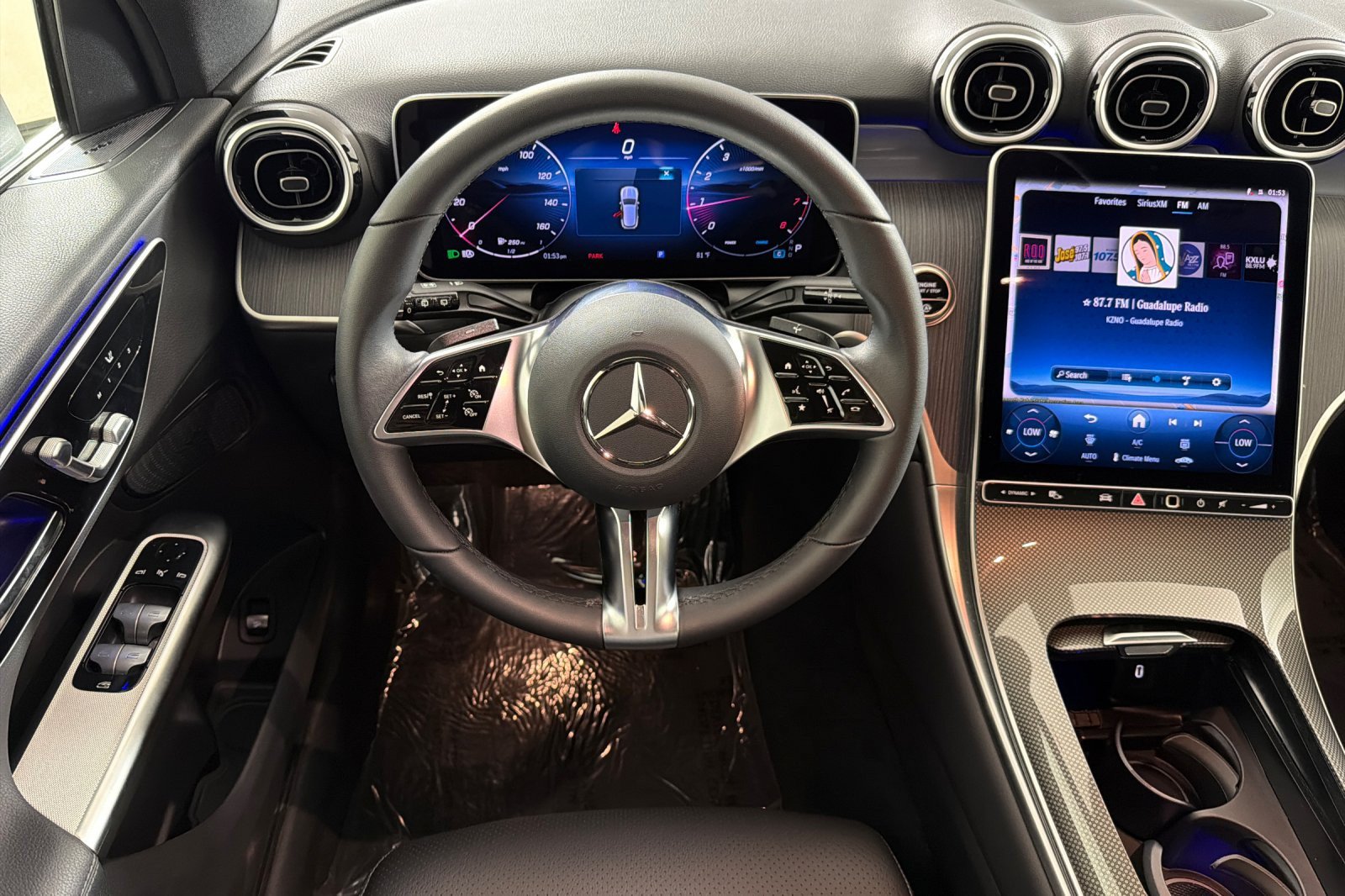 Used 2026 Mercedes-Benz GLC 300 image 13