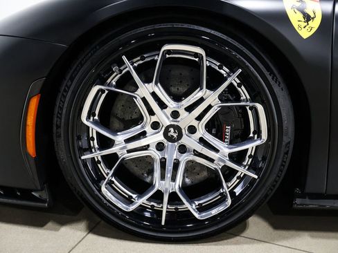 Used 2022 Ferrari SF90 Stradale image 21