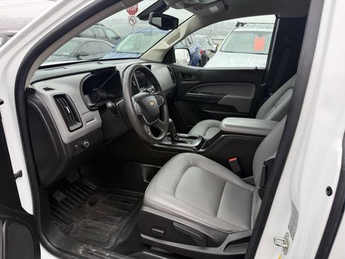 Used 2019 Chevrolet Colorado W/T w/ WT Convenience Package image 11