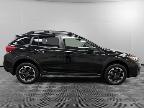 Used 2023 Subaru Crosstrek 2.0i image 6